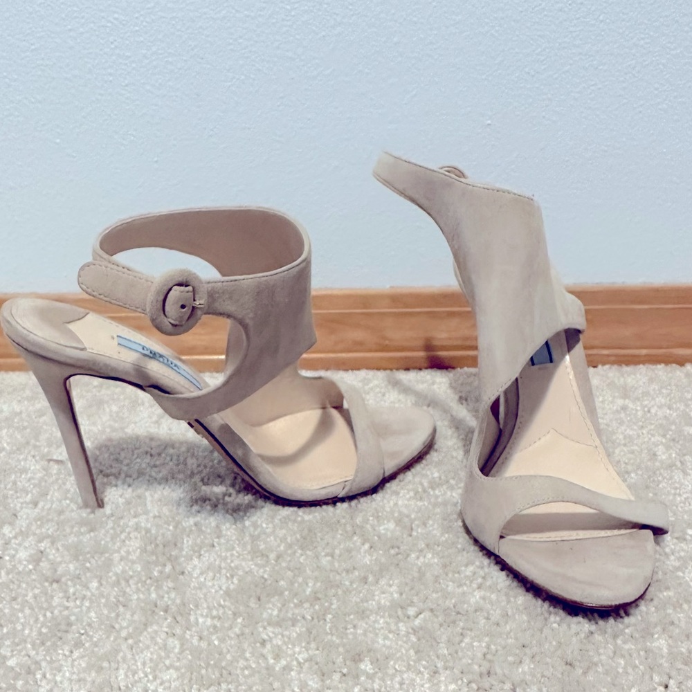 Prada size 37 grey open toe ankle strap heel